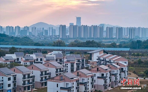 Ngày 2/3, Sở Điện lực Quảng Châu thông báo thành phố Quảng Châu đã chính thức được lựa chọn là đô thị thí điểm quốc gia xây dựng hệ thống điện kiểu mới tại Trung Quốc. Đồng thời, dự án “Nhà máy điện ảo tổng hợp đa dạng tài nguyên” do địa phương triển khai cũng được đưa vào danh sách các dự án thí điểm cấp quốc gia.